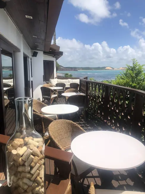 Casa com 3 quartos à venda, 276m2 em Tibau Do Sul - RN - imagem 3 Foto 3 de Casa com 3 quartos à venda, 276m2 em Tibau Do Sul - RN