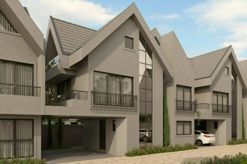 Casa com 4 quartos à venda, 180m2 em Ahú, Curitiba - PR - imagem 7 Foto 7 de Casa com 4 quartos à venda, 180m2 em Ahú, Curitiba - PR