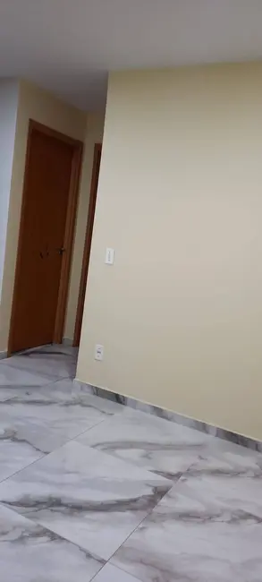 Foto 9 de Apartamento com 2 quartos à venda, 38m2 em Santo Antônio, Sao Jose Dos Pinhais - PR