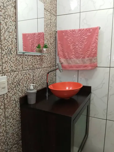 Casa com 3 quartos à venda, 150m2 em São Braz, Curitiba - PR - imagem 6 Foto 6 de Casa com 3 quartos à venda, 150m2 em São Braz, Curitiba - PR