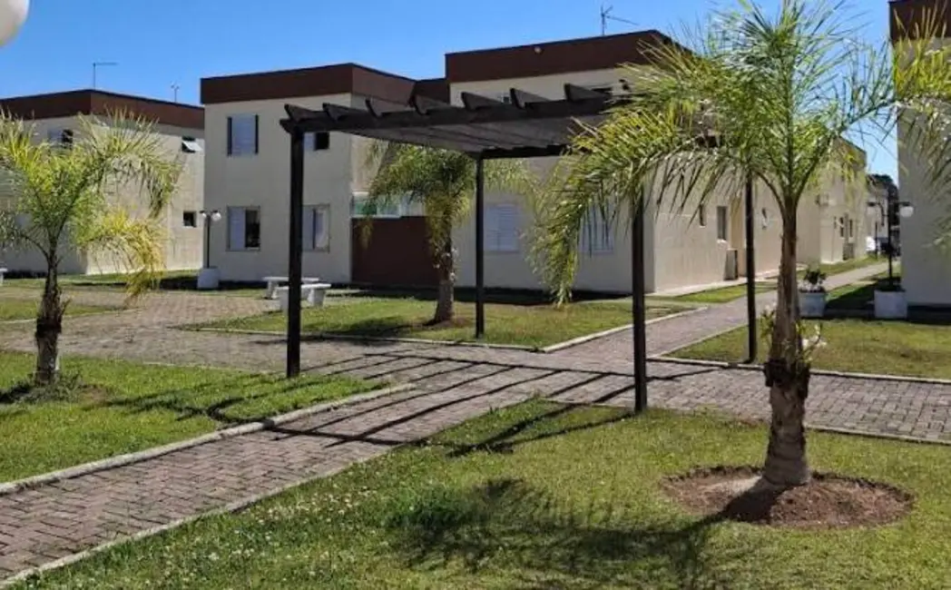Apartamento com 2 quartos à venda, 40m2 em Eucaliptos, Fazenda Rio Grande - PR - imagem 2 Foto 2 de Apartamento com 2 quartos à venda, 40m2 em Eucaliptos, Fazenda Rio Grande - PR