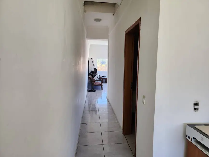 Sobrado com 3 quartos à venda, 152m2 em Jardim Rondinha, Campo Largo - PR - imagem 7 Foto 7 de Sobrado com 3 quartos à venda, 152m2 em Jardim Rondinha, Campo Largo - PR