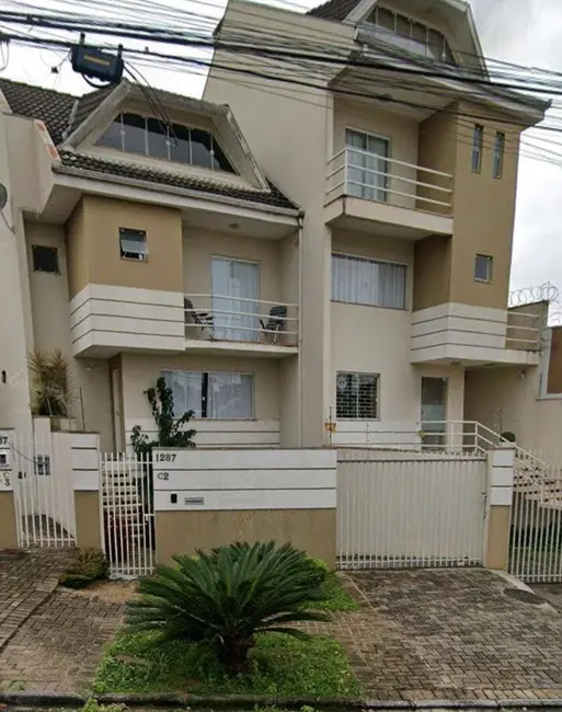 Casa com 3 quartos à venda, 206m2 em Água Verde, Curitiba - PR - imagem 1 Foto 1 de Casa com 3 quartos à venda, 206m2 em Água Verde, Curitiba - PR