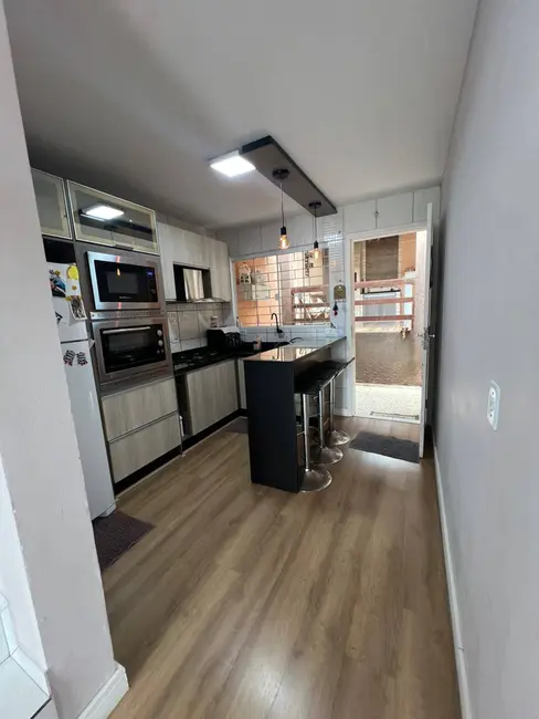 Foto 3 de Casa com 2 quartos à venda, 75m2 em Campina da Barra, Araucaria - PR