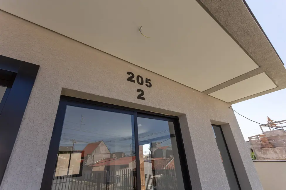 Sobrado com 3 quartos à venda, 170m2 em Atuba, Curitiba - PR - imagem 9 Foto 9 de Sobrado com 3 quartos à venda, 170m2 em Atuba, Curitiba - PR