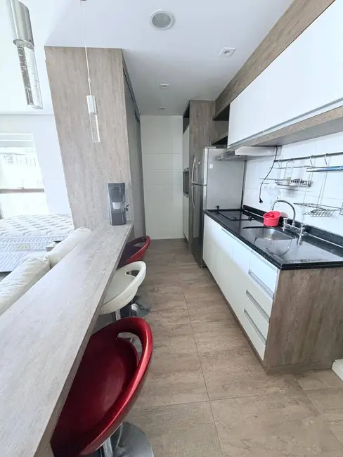 Apartamento com 1 quarto para alugar, 40m2 em Campina do Siqueira, Curitiba - PR - imagem 4 Foto 4 de Apartamento com 1 quarto para alugar, 40m2 em Campina do Siqueira, Curitiba - PR