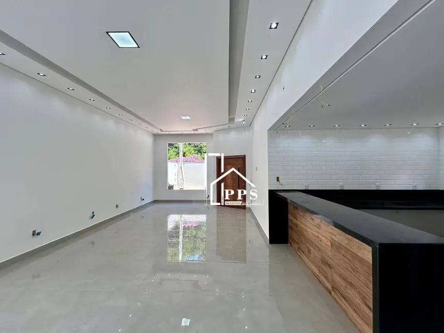 Foto 4 de Casa com 3 quartos à venda, 250m2 em João XXIII, Vinhedo - SP