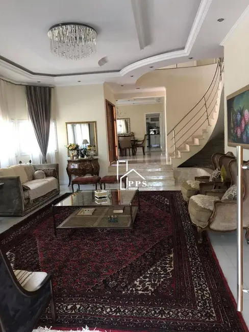 Casa de Condomínio com 5 quartos à venda, 828m2 em Vista Alegre, Vinhedo - SP - imagem 2 Foto 2 de Casa de Condomínio com 5 quartos à venda, 828m2 em Vista Alegre, Vinhedo - SP
