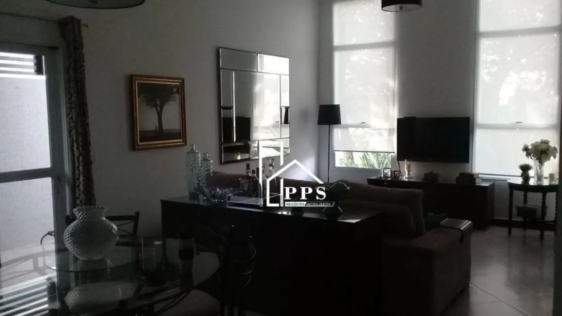 Casa de Condomínio com 3 quartos à venda, 300m2 em Pinheirinho, Vinhedo - SP - imagem 7 Foto 7 de Casa de Condomínio com 3 quartos à venda, 300m2 em Pinheirinho, Vinhedo - SP