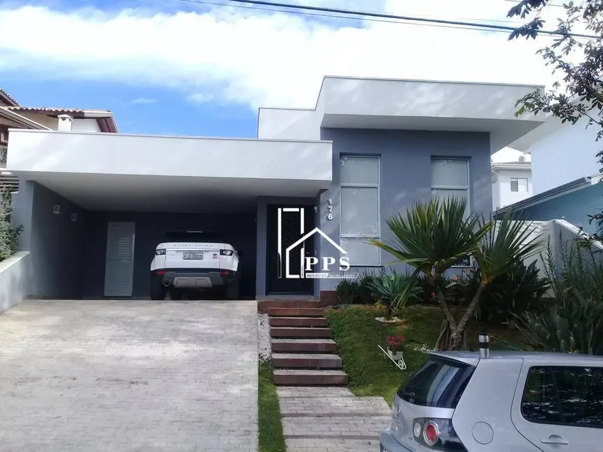 Casa de Condomínio com 3 quartos à venda, 300m2 em Pinheirinho, Vinhedo - SP - imagem 2 Foto 2 de Casa de Condomínio com 3 quartos à venda, 300m2 em Pinheirinho, Vinhedo - SP