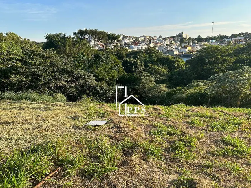 Foto 3 de Terreno / Lote à venda, 605m2 em Bosque, Vinhedo - SP