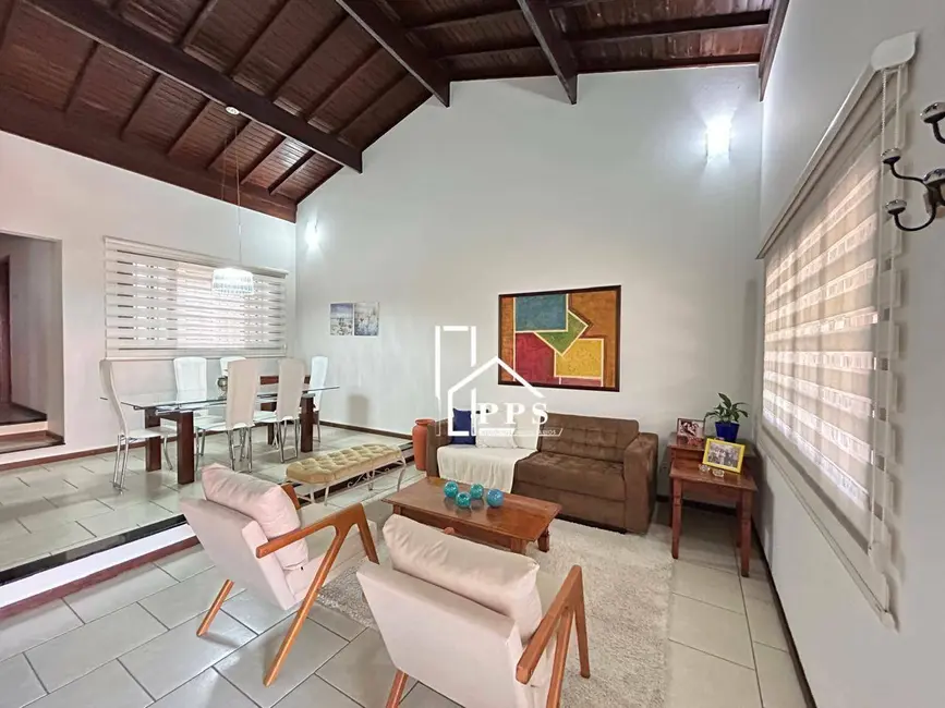 Casa com 3 quartos à venda, 250m2 em Bosque, Vinhedo - SP - imagem 8 Foto 8 de Casa com 3 quartos à venda, 250m2 em Bosque, Vinhedo - SP