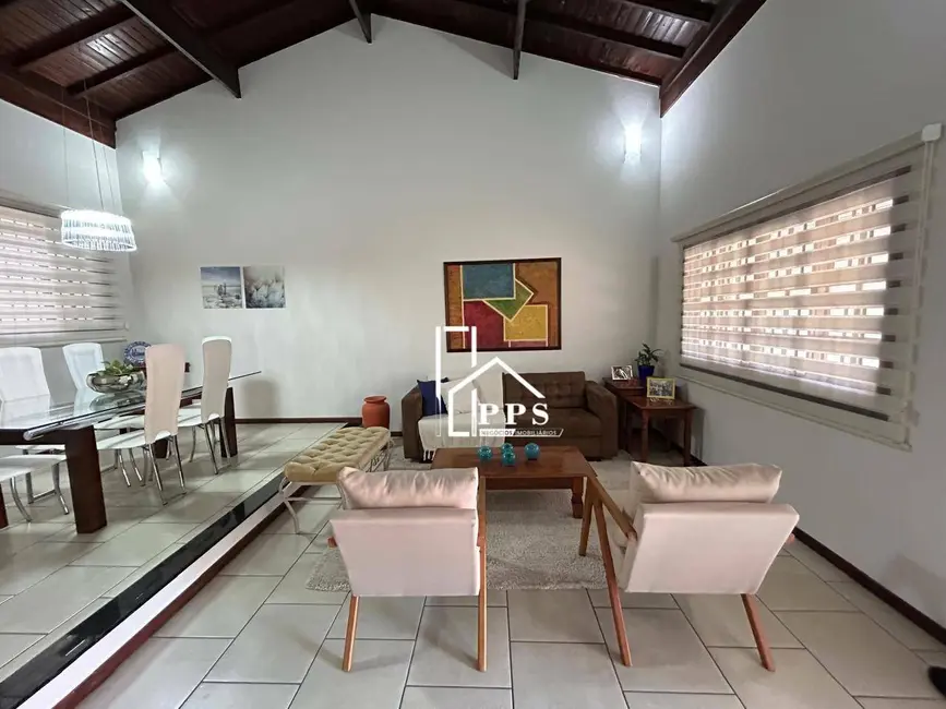 Casa com 3 quartos à venda, 250m2 em Bosque, Vinhedo - SP - imagem 9 Foto 9 de Casa com 3 quartos à venda, 250m2 em Bosque, Vinhedo - SP