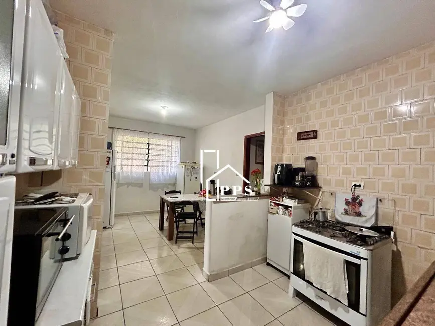 Casa com 3 quartos à venda, 330m2 em Centro, Vinhedo - SP - imagem 9 Foto 9 de Casa com 3 quartos à venda, 330m2 em Centro, Vinhedo - SP