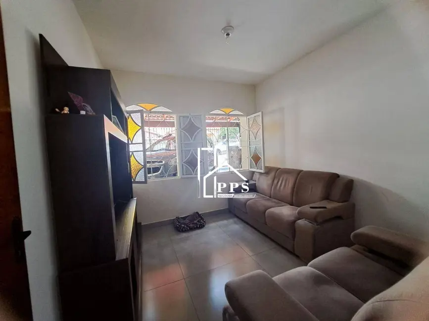 Foto 3 de Casa com 2 quartos à venda, 180m2 em Vinhedo - SP