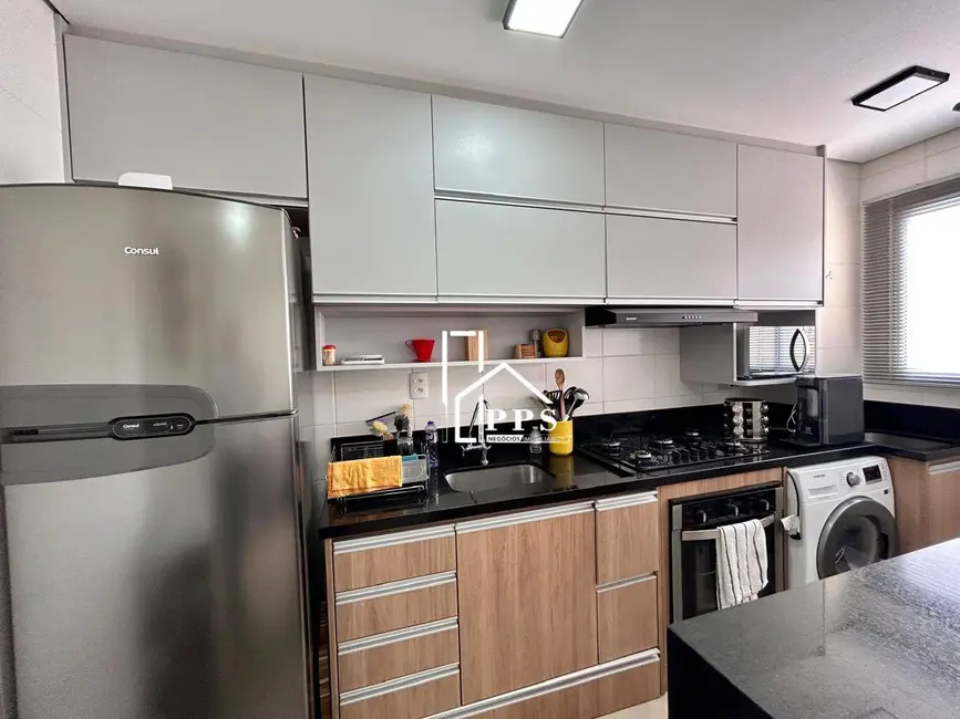 Foto 2 de Apartamento com 2 quartos à venda, 51m2 em Vinhedo - SP