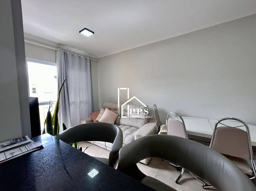 Foto 6 de Apartamento com 2 quartos à venda, 51m2 em Vinhedo - SP