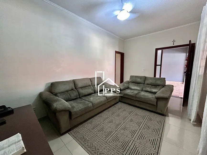 Foto 8 de Casa com 3 quartos à venda, 250m2 em João XXIII, Vinhedo - SP