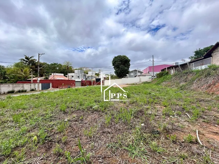 Foto 2 de Terreno / Lote à venda, 700m2 em Pinheirinho, Vinhedo - SP