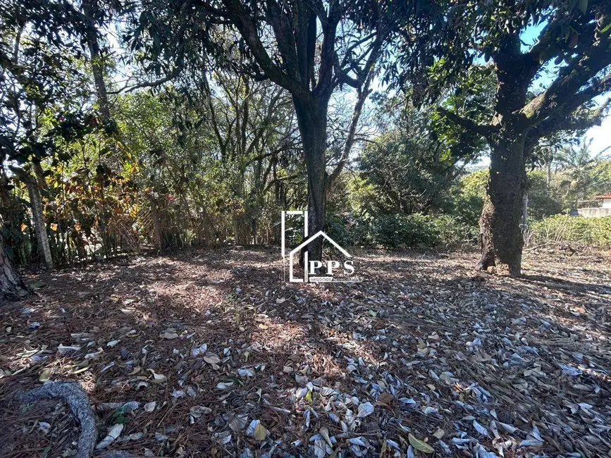 Chácara com 3 quartos à venda, 5000m2 em São Joaquim, Vinhedo - SP - imagem 2 Foto 2 de Chácara com 3 quartos à venda, 5000m2 em São Joaquim, Vinhedo - SP