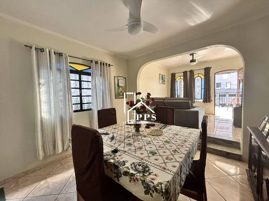 Foto 8 de Casa com 3 quartos à venda e para alugar, 400m2 em Jardim Ribeiro, Valinhos - SP