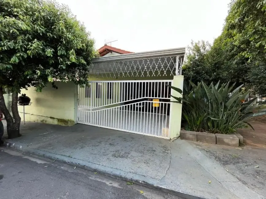 Foto 1 de Casa com 3 quartos à venda, 250m2 em João XXIII, Vinhedo - SP