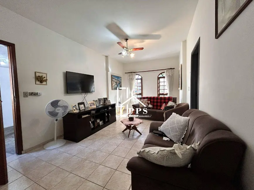 Foto 6 de Casa com 2 quartos à venda, 250m2 em Santa Rosa, Vinhedo - SP