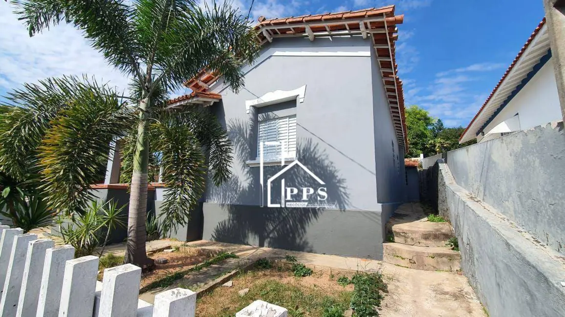 Foto 2 de Casa com 2 quartos à venda, 366m2 em Centro, Vinhedo - SP