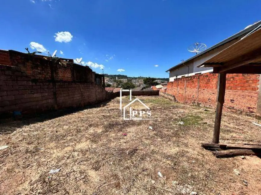 Foto 3 de Terreno / Lote à venda, 250m2 em João XXIII, Vinhedo - SP