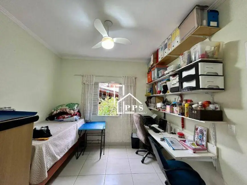 Foto 3 de Casa com 4 quartos à venda, 250m2 em João XXIII, Vinhedo - SP