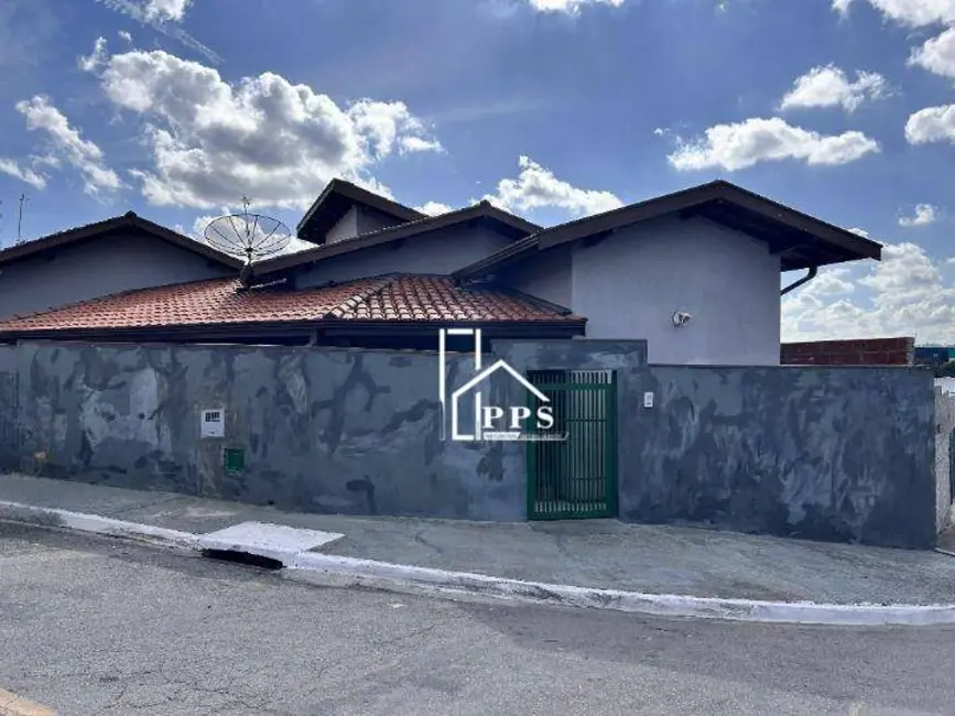 Casa com 4 quartos à venda, 273m2 em Capela, Vinhedo - SP - imagem 2 Foto 2 de Casa com 4 quartos à venda, 273m2 em Capela, Vinhedo - SP