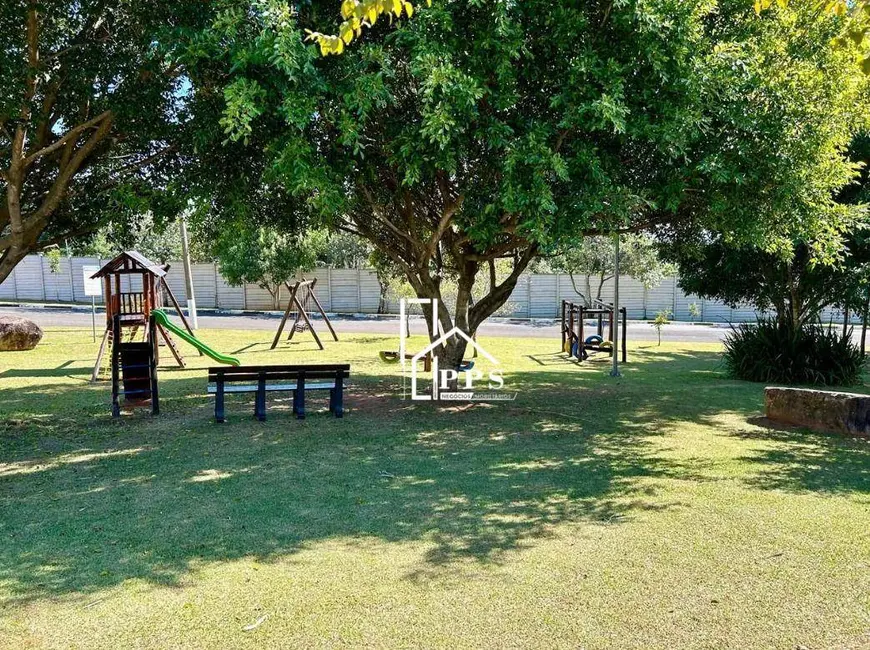 Foto 8 de Terreno / Lote à venda, 437m2 em Pinheirinho, Vinhedo - SP