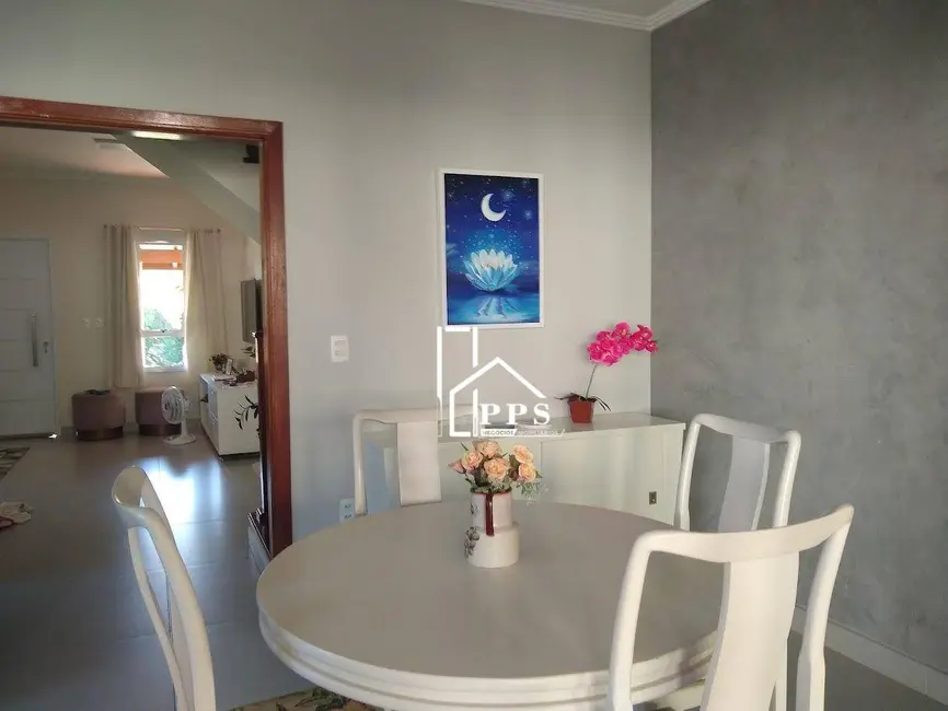 Foto 4 de Casa de Condomínio com 3 quartos à venda, 250m2 em Pinheirinho, Vinhedo - SP