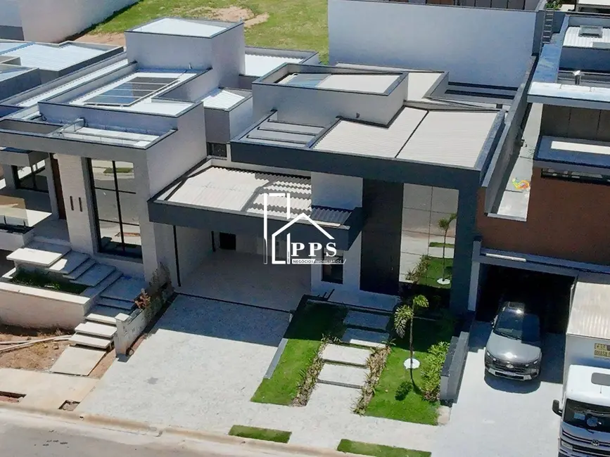 Foto 3 de Casa de Condomínio com 3 quartos à venda, 300m2 em Valinhos - SP