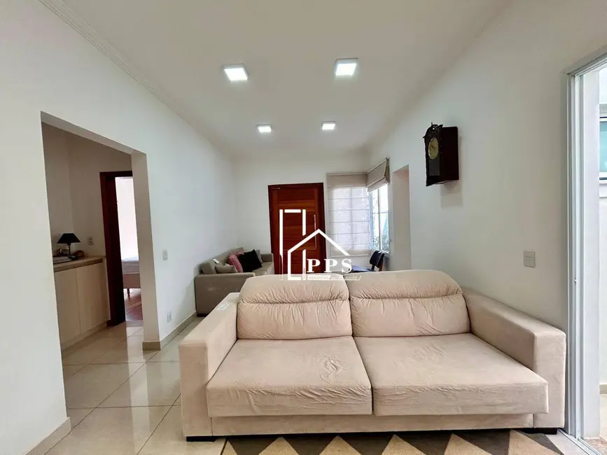 Foto 5 de Casa com 3 quartos à venda, 250m2 em Pinheirinho, Vinhedo - SP