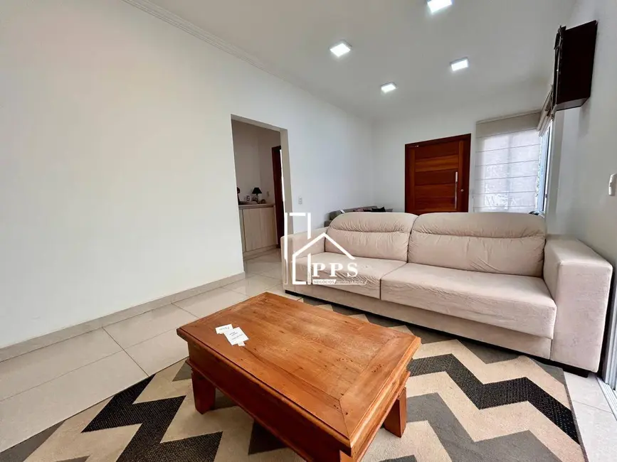Foto 6 de Casa com 3 quartos à venda, 250m2 em Pinheirinho, Vinhedo - SP