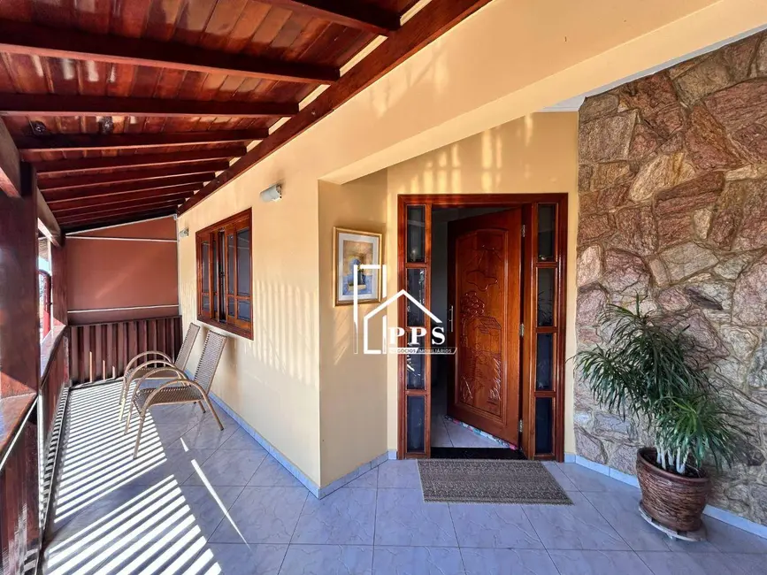 Foto 1 de Casa com 3 quartos à venda, 260m2 em Capela, Vinhedo - SP