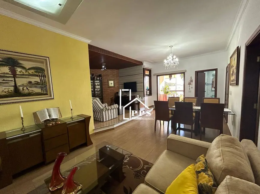 Apartamento com 4 quartos à venda, 167m2 em Santa Rosa, Vinhedo - SP - imagem 1 Foto 1 de Apartamento com 4 quartos à venda, 167m2 em Santa Rosa, Vinhedo - SP