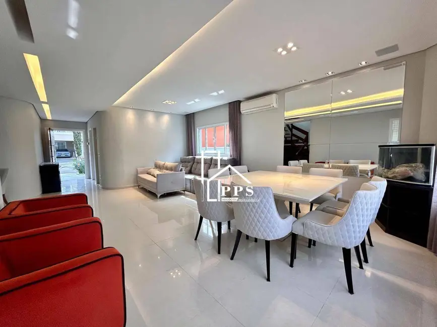 Foto 9 de Casa de Condomínio com 3 quartos à venda, 360m2 em Pinheirinho, Vinhedo - SP