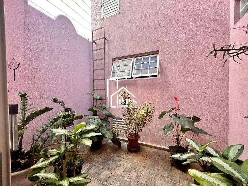 Casa com 2 quartos à venda, 360m2 em Centro, Vinhedo - SP - imagem 5 Foto 5 de Casa com 2 quartos à venda, 360m2 em Centro, Vinhedo - SP