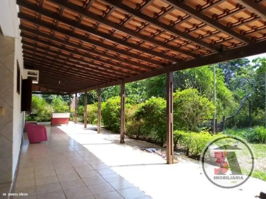 Chácara com 3 quartos à venda, 240m2 em Jardim Santana, Porto Velho - RO - imagem 1 Foto 1 de Chácara com 3 quartos à venda, 240m2 em Jardim Santana, Porto Velho - RO