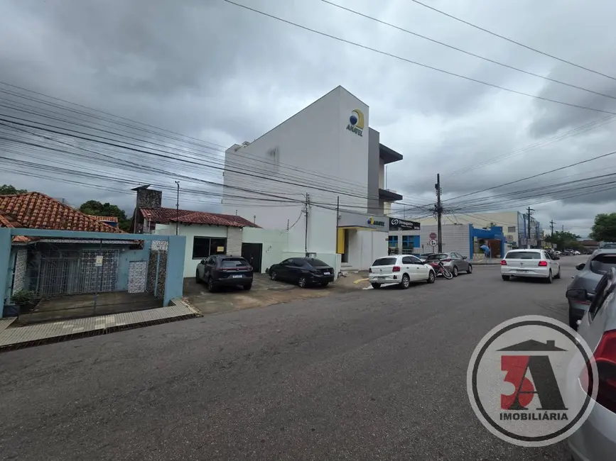 Foto 1 de Casa com 4 quartos à venda e para alugar em Centro, Porto Velho - RO