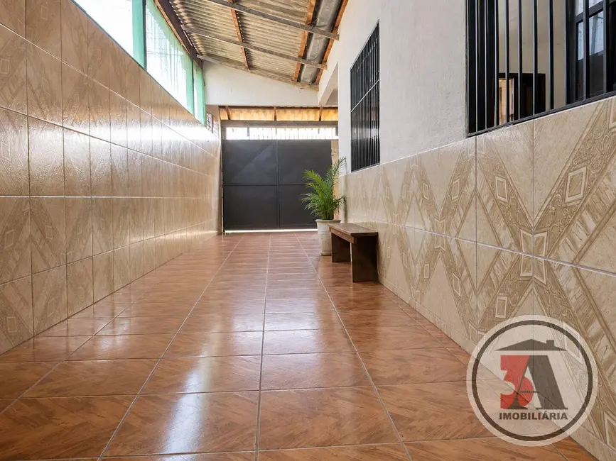 Casa com 4 quartos à venda, 300m2 em Cidade Nova, Porto Velho - RO - imagem 2 Foto 2 de Casa com 4 quartos à venda, 300m2 em Cidade Nova, Porto Velho - RO