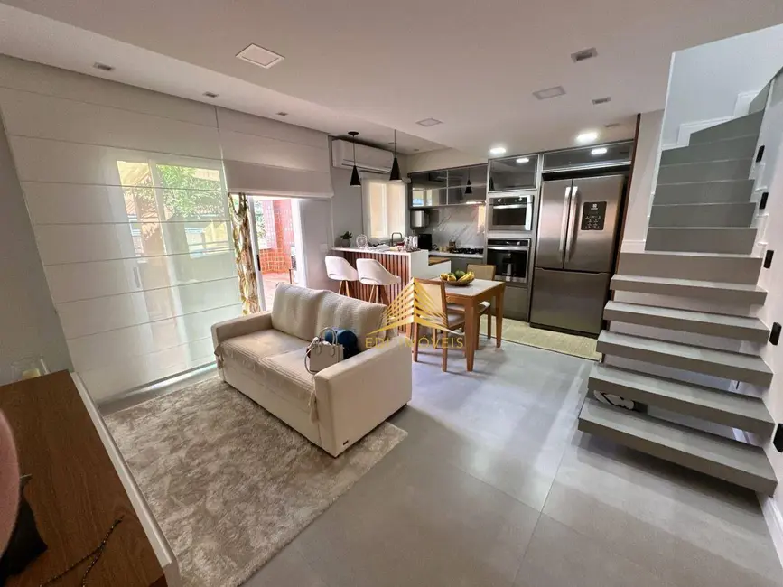 Cobertura com 2 quartos à venda, 142m2 em Camboinhas, Niteroi - RJ - imagem 4 Foto 4 de Cobertura com 2 quartos à venda, 142m2 em Camboinhas, Niteroi - RJ
