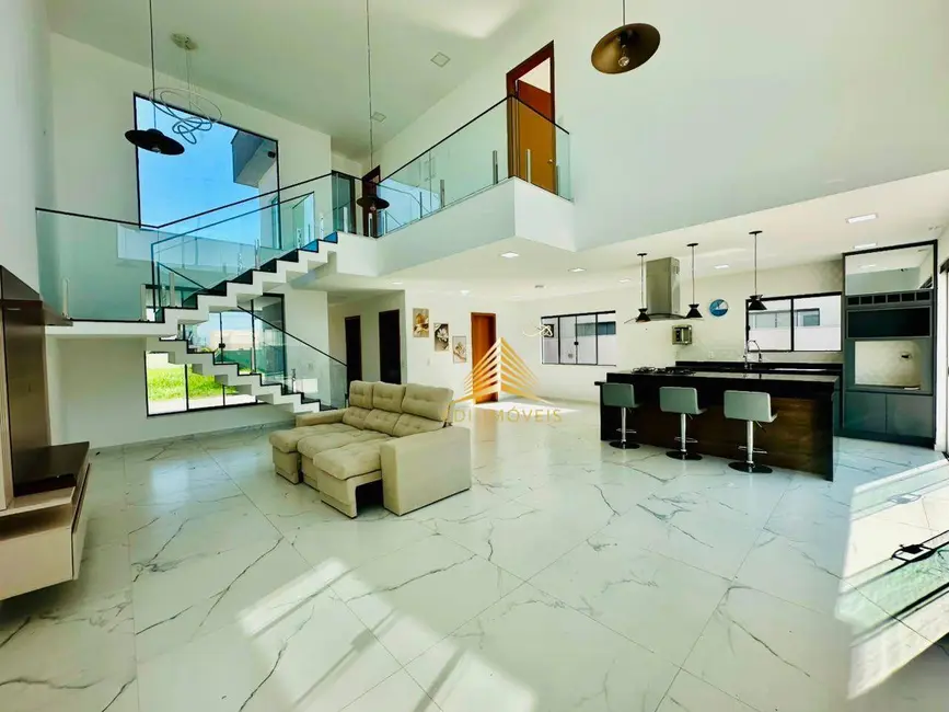 Foto 4 de Casa de Condomínio com 4 quartos à venda, 371m2 em Marica - RJ