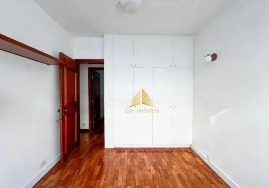 Foto 9 de Apartamento com 3 quartos à venda, 132m2 em Icaraí, Niteroi - RJ