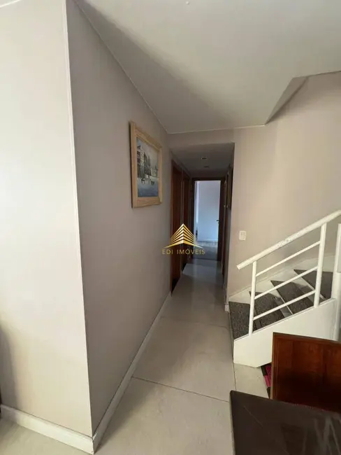 Foto 4 de Cobertura com 3 quartos à venda, 120m2 em Maria Paula, Niteroi - RJ