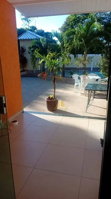 Casa com 5 quartos à venda, 230m2 em Marica - RJ - imagem 3 Foto 3 de Casa com 5 quartos à venda, 230m2 em Marica - RJ