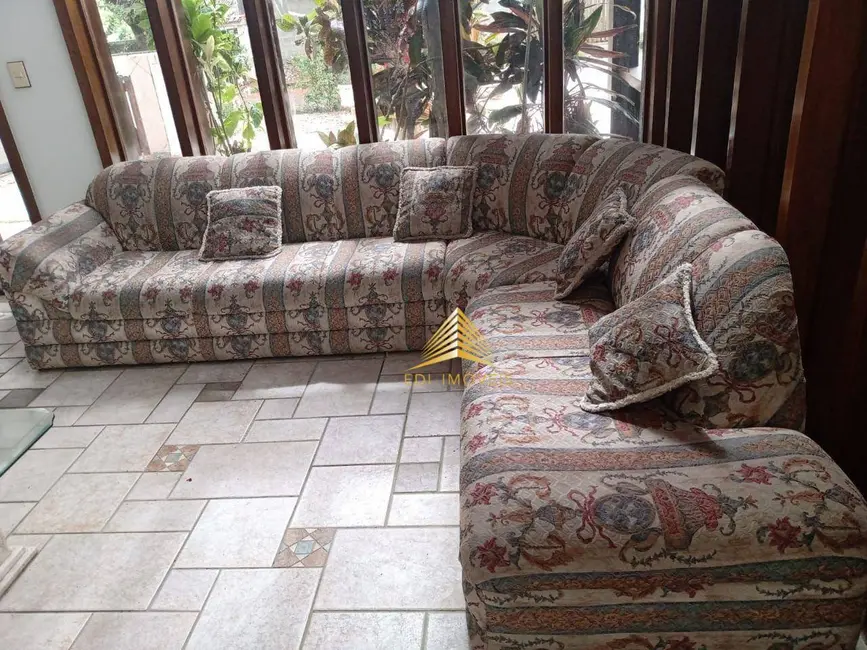 Foto 8 de Casa com 4 quartos à venda, 415m2 em Piratininga, Niteroi - RJ