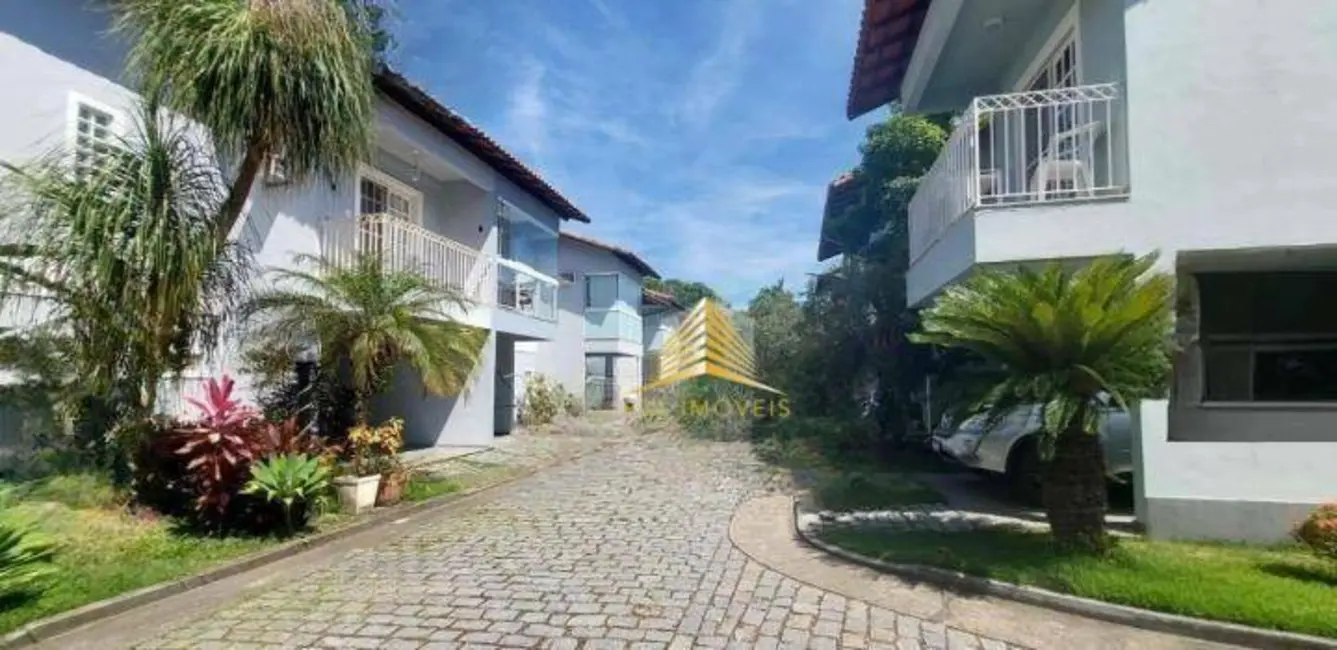 Foto 8 de Casa de Condomínio com 2 quartos à venda, 90m2 em Maria Paula, Niteroi - RJ